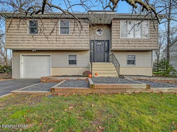 5123 Derby Rd, Tobyhanna, PA 18466