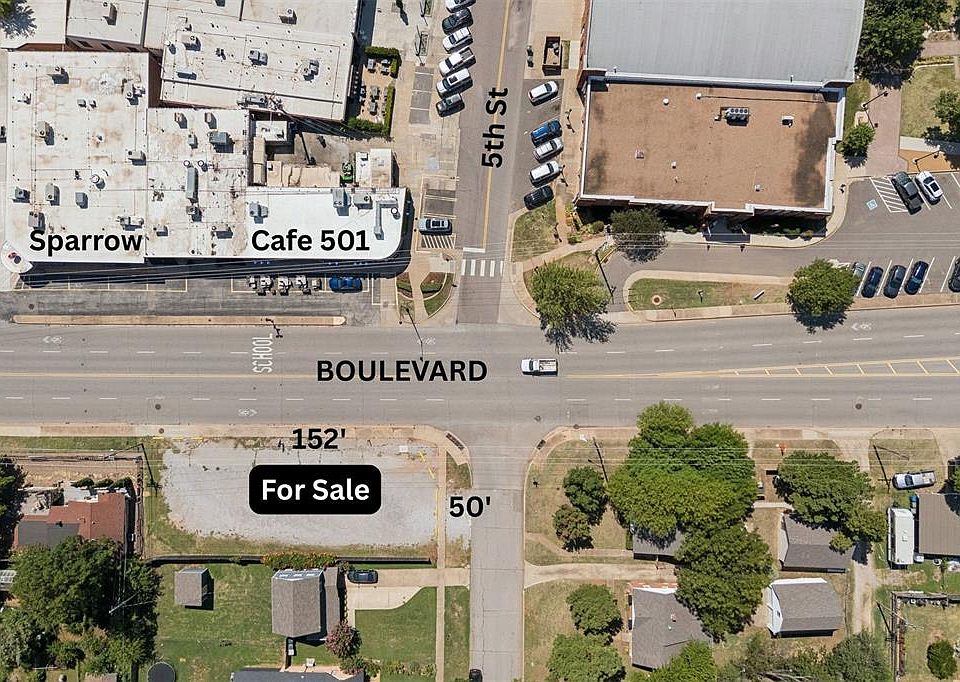 1st image of 204 E 5th St Lot 15 & 16