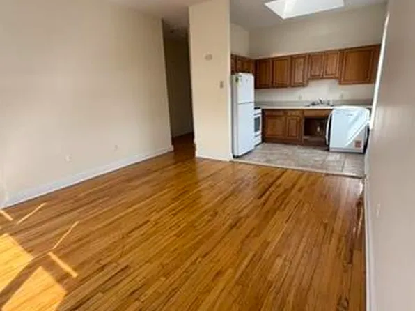 140 Virginia Ave #4, Jersey City, NJ 07304
