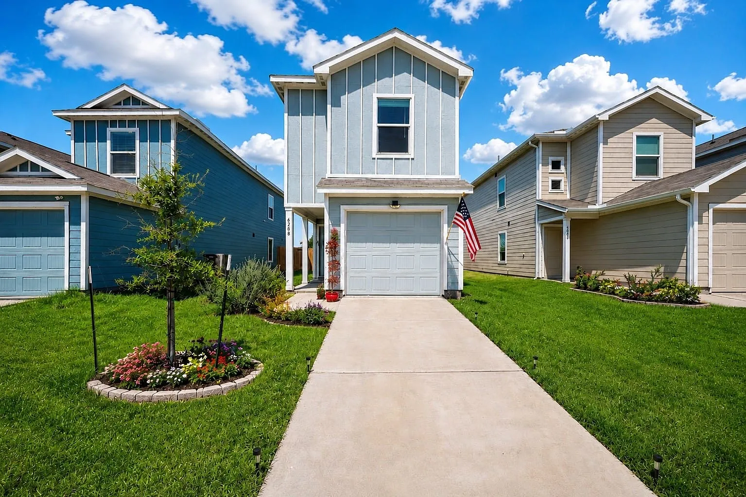 3 bed, 2.5 bath, 1213 sqft, $1,725 — Photo 1