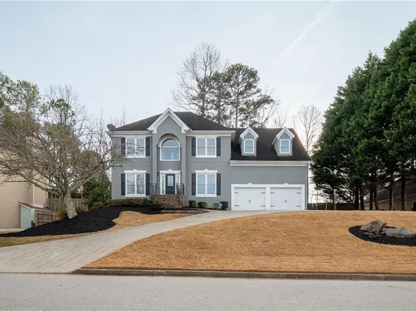 4390 Signal Ridge Ct, Buford, GA 30518