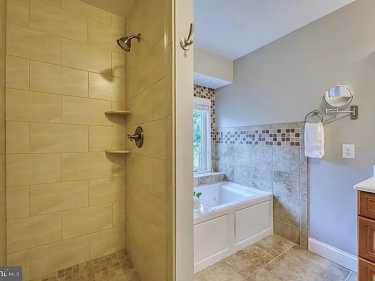 4844 Keswick Ct — Photo 6