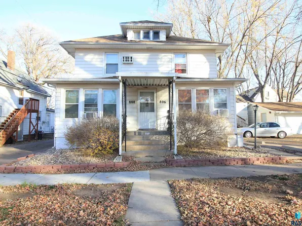 806 W 15th St, Sioux Falls, SD 57104