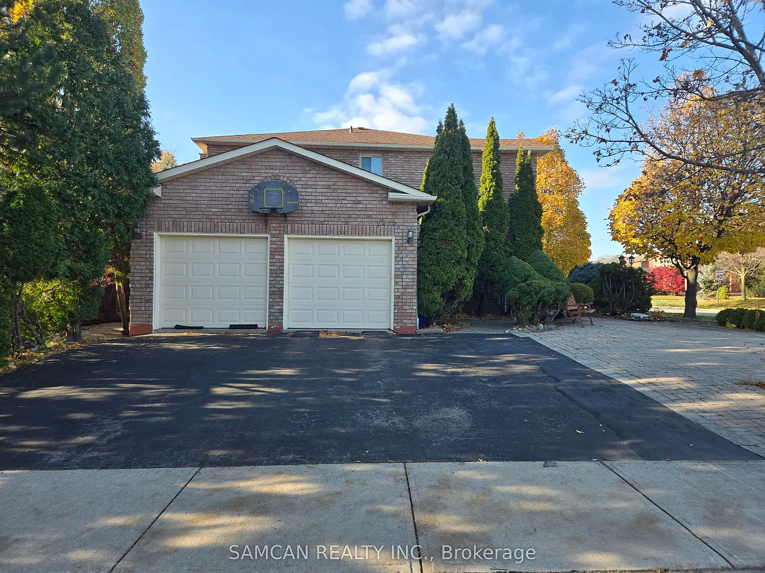 4 bed, $3,199 — Photo 2