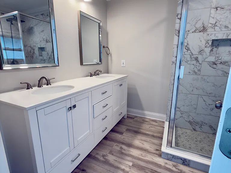 1033 Hermosa Dr — Photo 9
