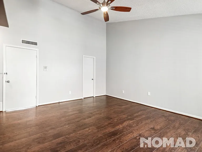 2908 Country Place Cir — Photo 19