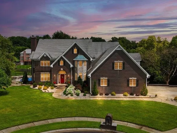 710 Landsdowne Ct, Elizabethtown, KY 42701