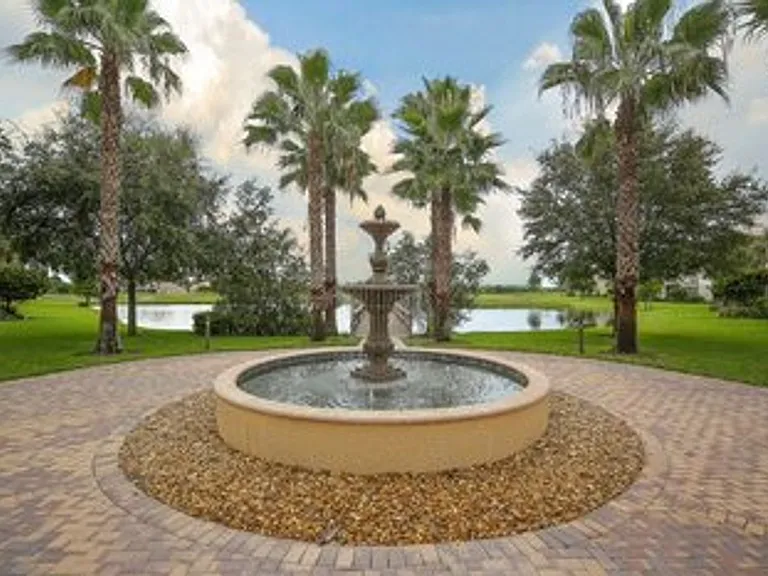 8361 Miramar Way — Photo 17