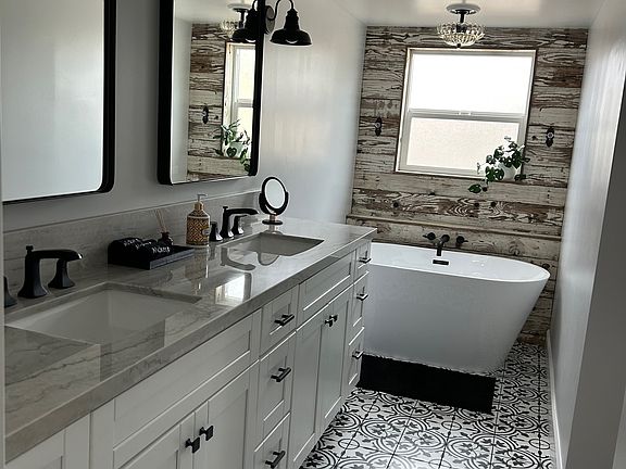 5th image of 44264 Cabo St