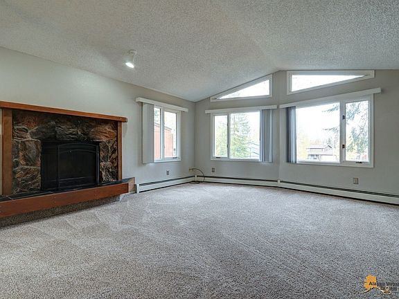5th image of 9710 Sinina Pl