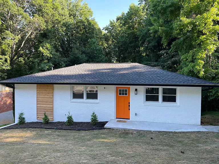 3584 Collier Dr NW #2 — Photo 7