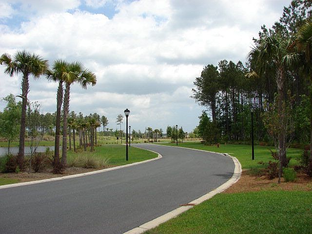 1st image of 227 Sweetwater Blvd