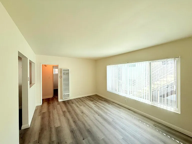 625 Aerick Street — Photo 6