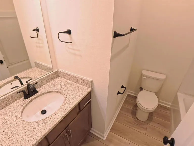 25699 Raines Ave — Photo 15