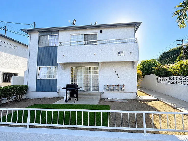 1509 S Palos Verdes St #3 — Photo 16