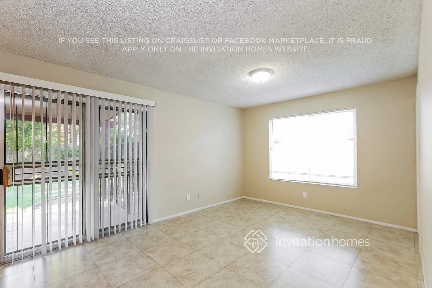 4461 W Yorkshire Dr Glendale, AZ 85308 — Photo 3