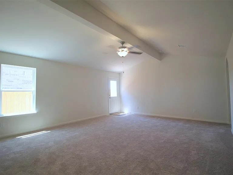8031 Vacek Meadows Loop — Photo 5