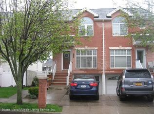 1040 Sheldon Ave, Staten Island, NY 10309