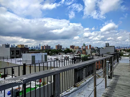 Rented by Manhattan Management LLC | media 34