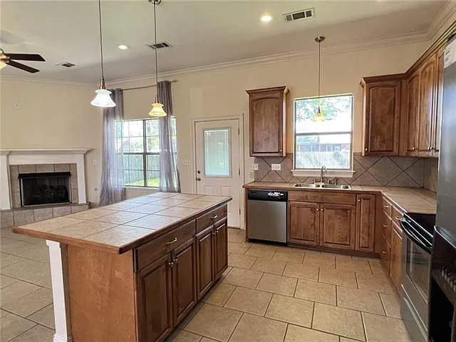 40117 Olde Mill Ln — Photo 5