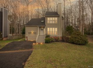 5715 Saddle Hill Dr, Midlothian, VA 23112