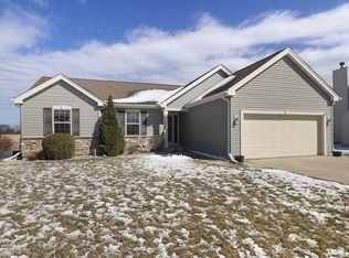 7926 Whitetail Dr, Racine, WI 53406