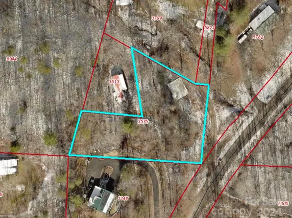99999 Flynn Branch Rd #2, Asheville, NC 28804