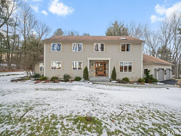 5 Cantlewood Drive, Somers, CT 06071