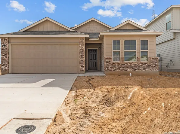 8428 Roadrunner Passage, San Antonio, TX 78222