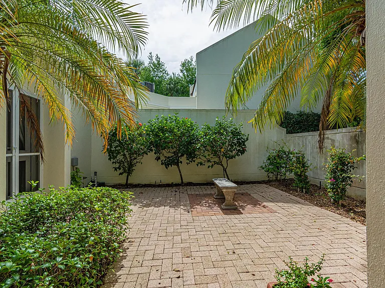 8382 Satin Leaf Ct #8382 — Photo 5