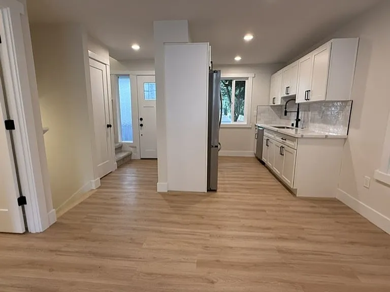 7900 Edmonds 4-Plex — Photo 4