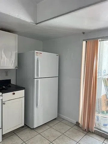 2 bed, 1.5 bath, 1100 sqft, $1,200 — Photo 2