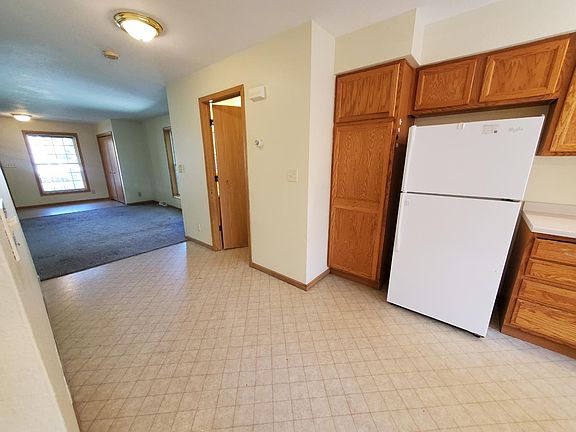 5th image of 274 Stinson St #1E