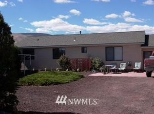 423 Date Pl W, Mattawa, WA 99349