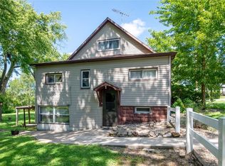 200 S 5th St, Benld, IL 62009