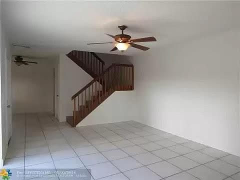 4th image of 9105A SW 19th Pl Floor 9105A