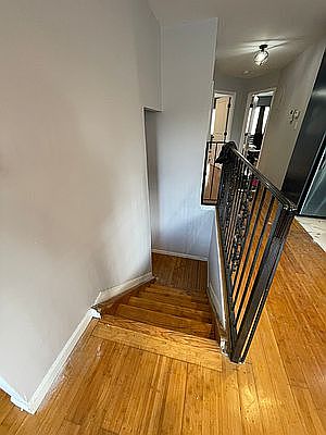 2nd image of 31 Monaco Pl #4