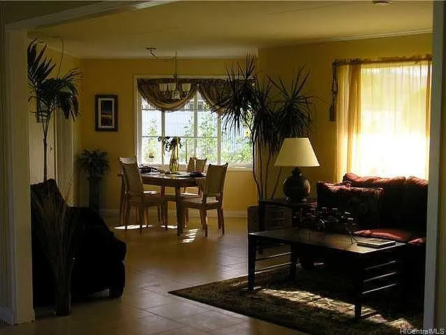 167 Makawao St — Photo 8