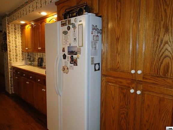 3rd image of 2320 SE Cedarwood Dr