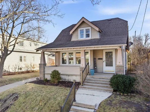 8223 Portland AVENUE, Wauwatosa, WI 53213