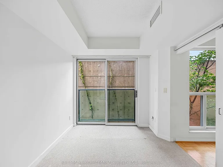 8 Park Rd #1713 — Photo 18