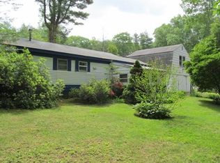 151 Union Rd, Wales, MA 01081