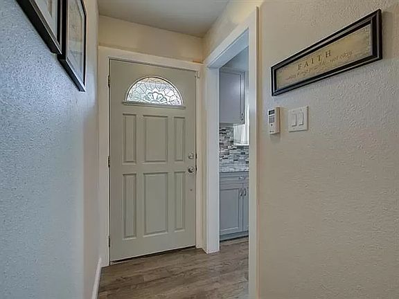 4th image of 308 E Grady Dr