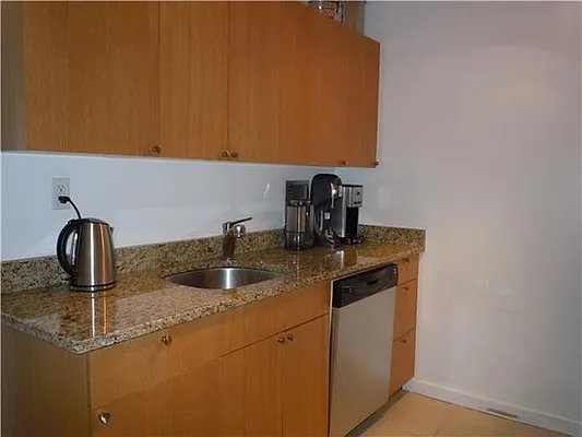 Rented by null | media 16