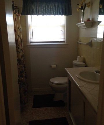 4th image of 1503 E 43rd St