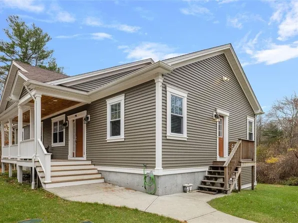 29 Luther Rd, Foster, RI 02825