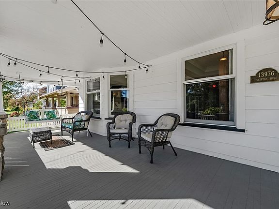 3rd image of 13976 Clifton Blvd