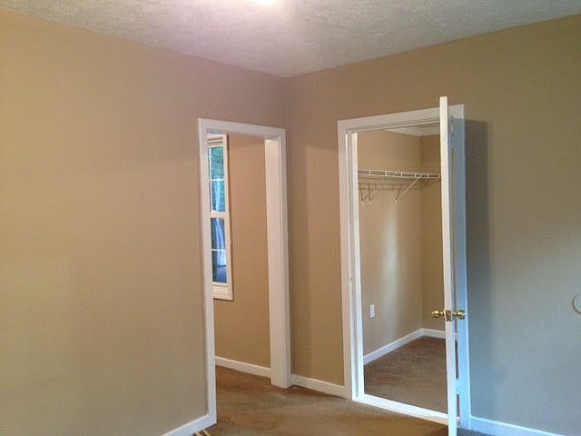 2nd image of 235 Perry St