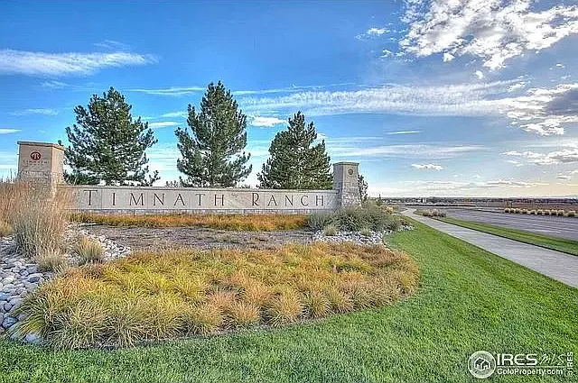 2 bed, 1948 sqft, $2,625 — Photo 2