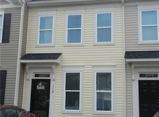 112 Village Place Dr #4, Mount Holly, NC 28120
